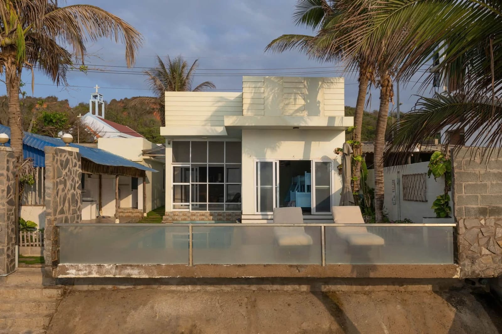 Trường Sơn Villa Mặt Biển — ảnh 6/12